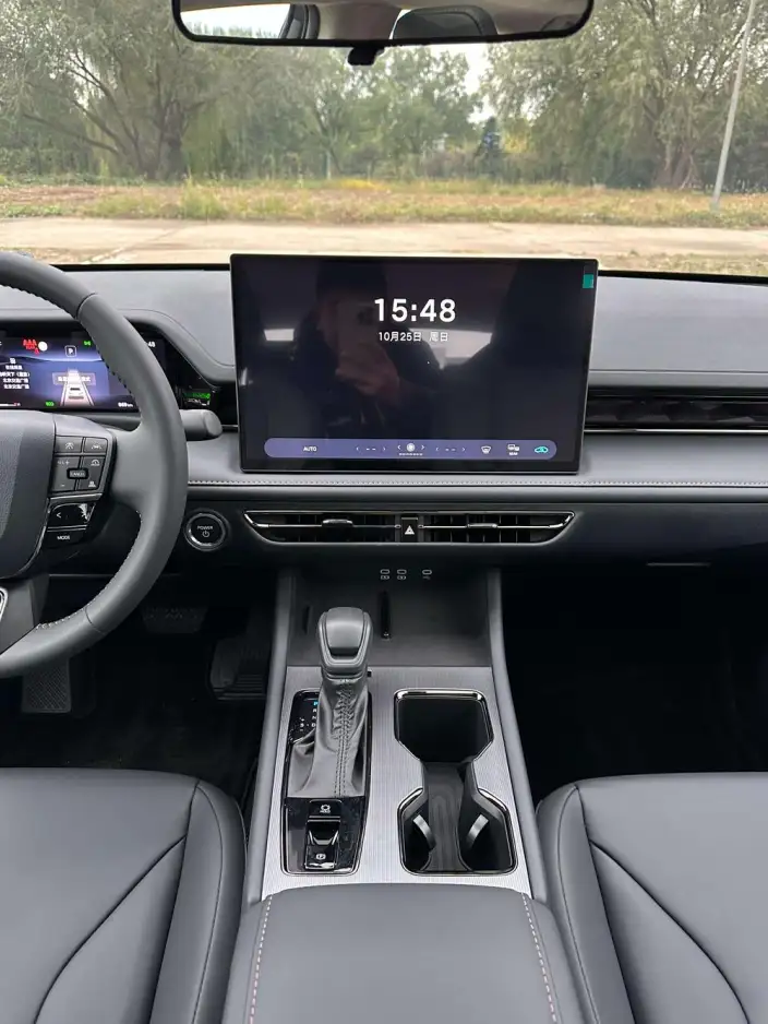 Toyota Camry 2027 Model Hybrid 2.0HE Elite Edition – фото 10