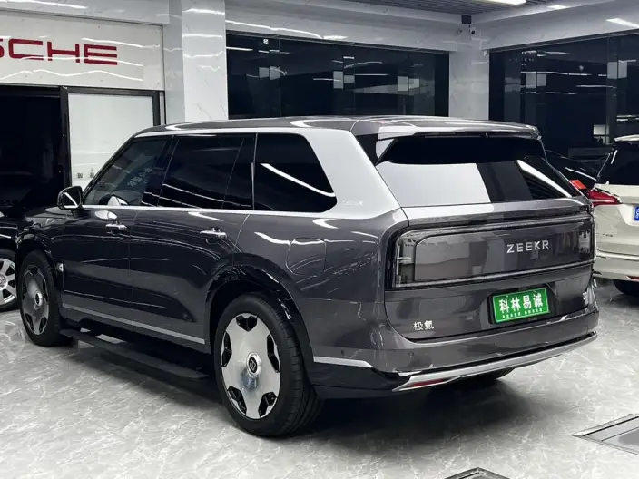 ZEEKR 9X 2025 Model Ultra Edition 55kWh VI seat – фото 5