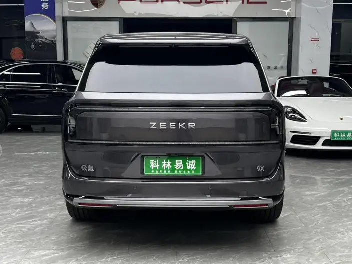 ZEEKR 9X 2025 Model Ultra Edition 55kWh VI seat – фото 6