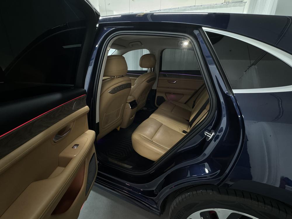 Aito M5 2022 Range-Extended RWD Standard – фото 18