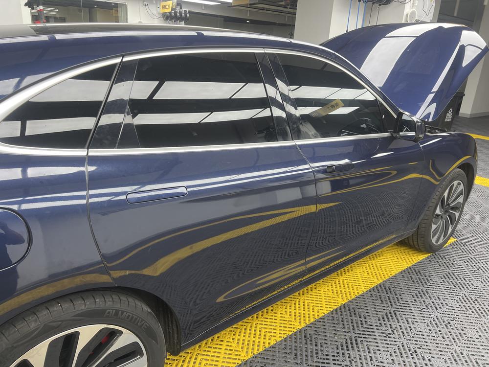 Aito M5 2022 Range-Extended RWD Standard – фото 21
