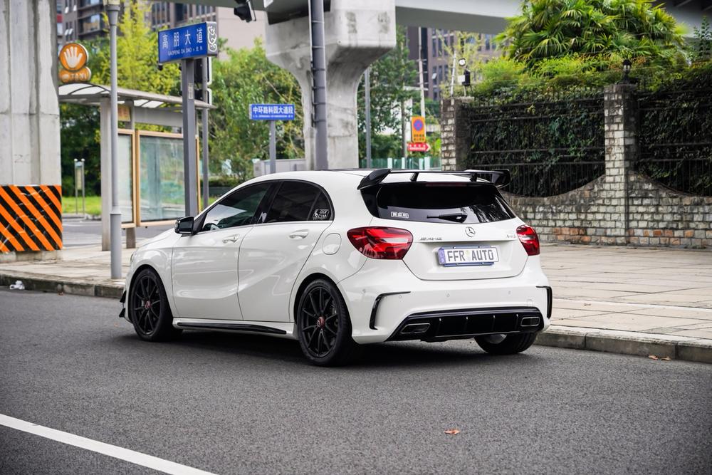 Mercedes-Benz A-Class AMG (импорт 2017 модификация комплектация AMG A 45 4MATIC National V – фото 5