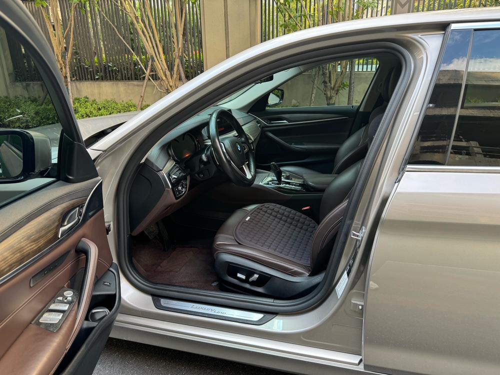 BMW 5 Series Модель 2018 года комплектация 530Li Leading Luxury Set – фото 9
