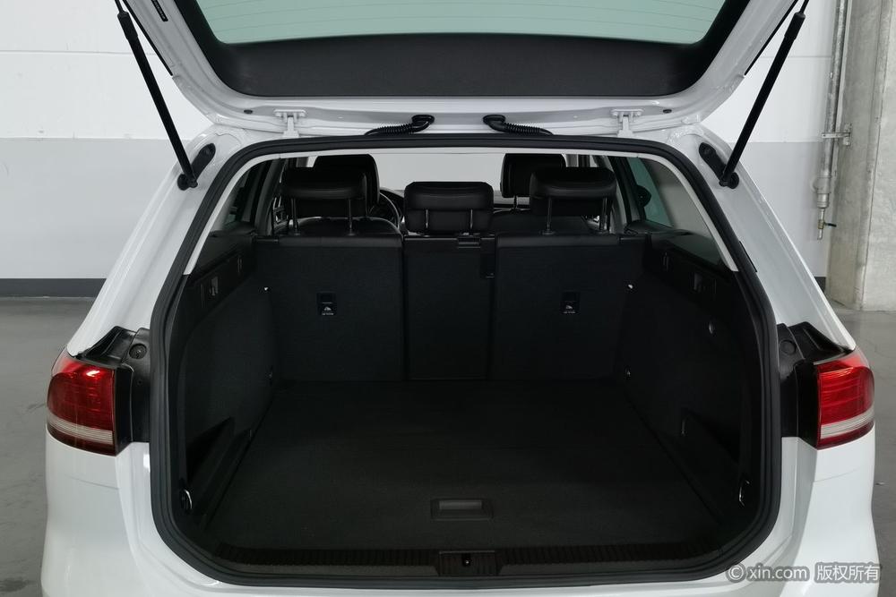 Volkswagen Variant 2016 280TSI 2WD Comfort – фото 23