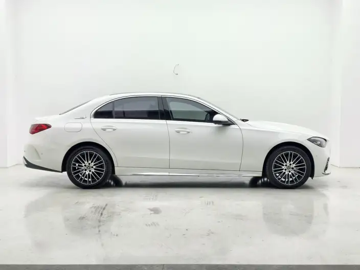 Mercedes-Benz C-Class 2023 Model Facelift C 260 L Sports Edition – фото 8