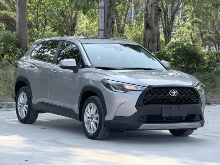 Toyota Corolla Cross 2022 Model 2.0L Elite Edition – фото 3