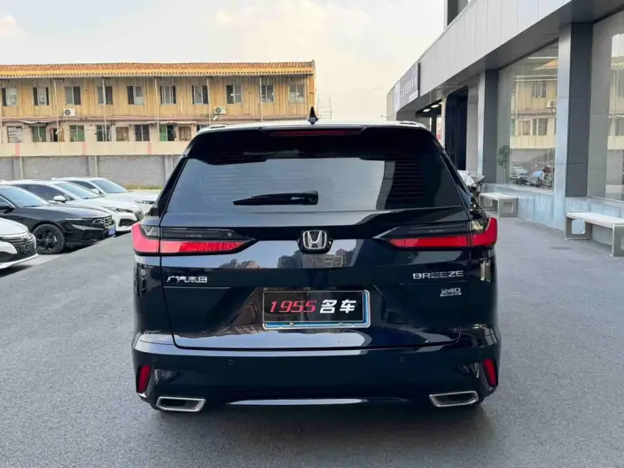 Honda BREEZE 2023 Model 240TURBO CVT 2WD Deluxe Edition – фото 5