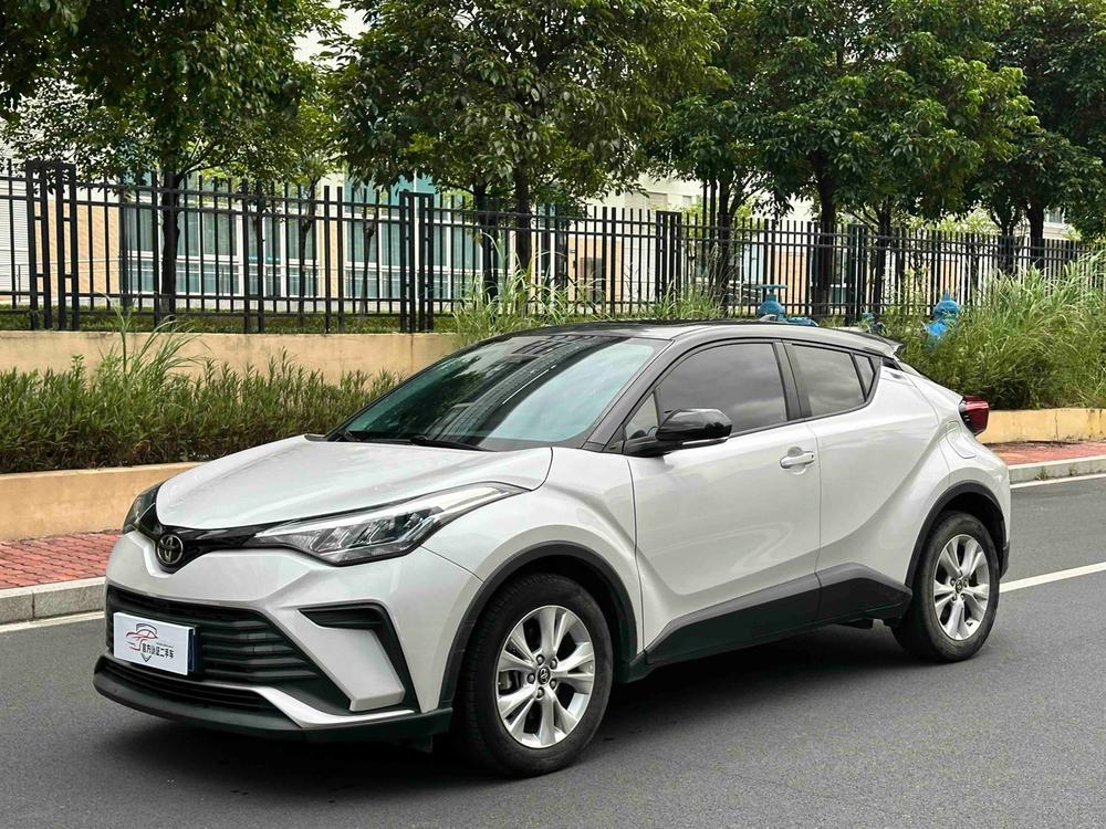 Toyota IZOA 2021 2.0L Enjoy – фото 1