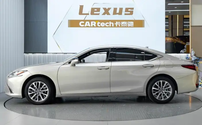 Lexus ES 2022 Model 200 Superior Edition – фото 3