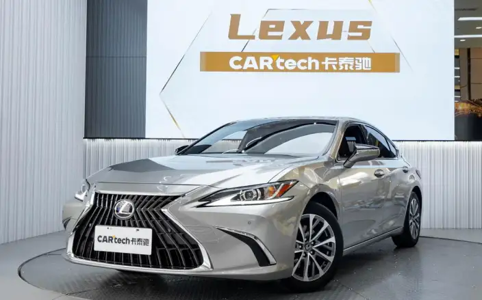 Lexus ES 2022 Model 200 Deluxe Edition – фото 1