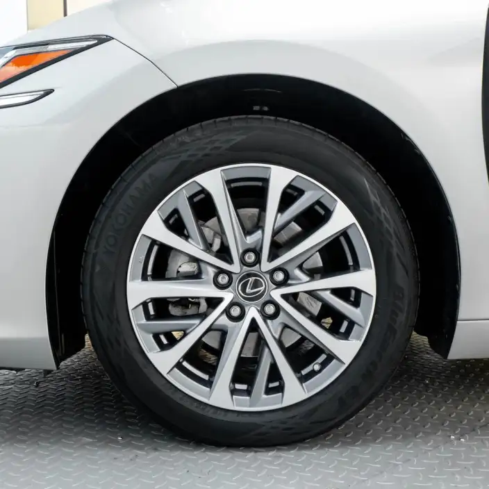 Lexus ES 2022 Model 200 Deluxe Edition – фото 8