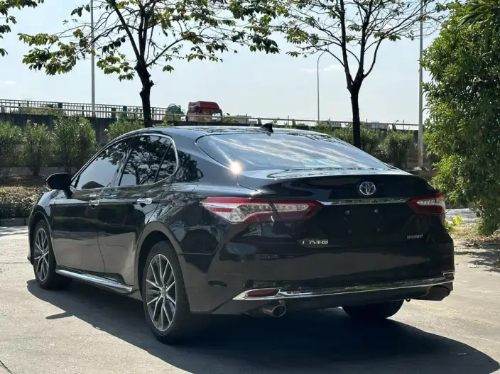 Toyota Camry 2023 Model Hybrid 2.5HG Deluxe Edition – фото 4