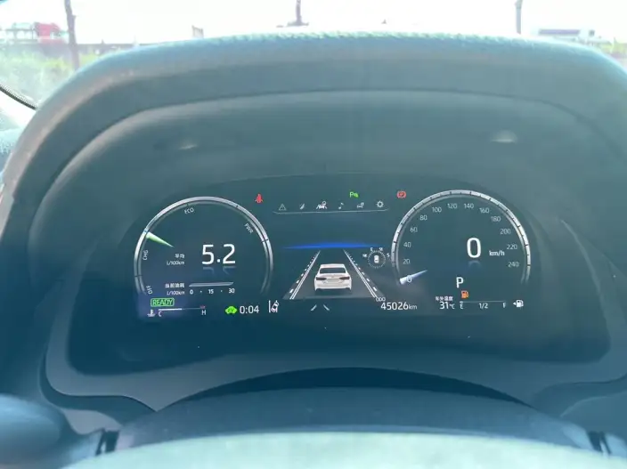 Toyota Camry 2023 Model Hybrid 2.5HG Deluxe Edition – фото 9