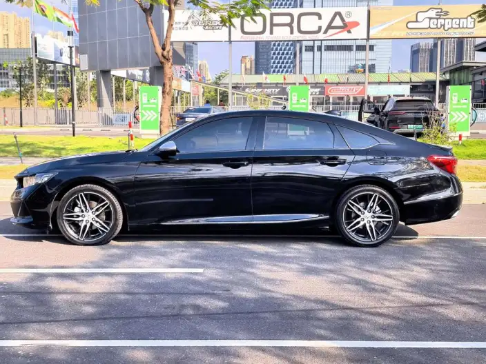 Honda INSPIRE 2022 Model 260TURBO Jingyue Edition – фото 4
