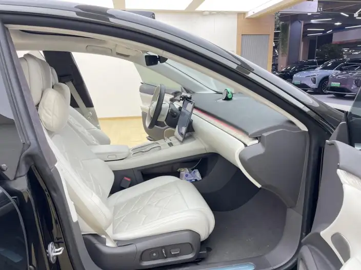NIO ET7 2024 Model 75kWh Executive Edition – фото 9