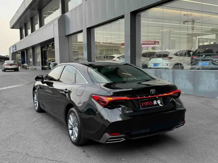 Toyota Avalon 2026 Model 2.0L CVT Enterprising Edition – фото 4