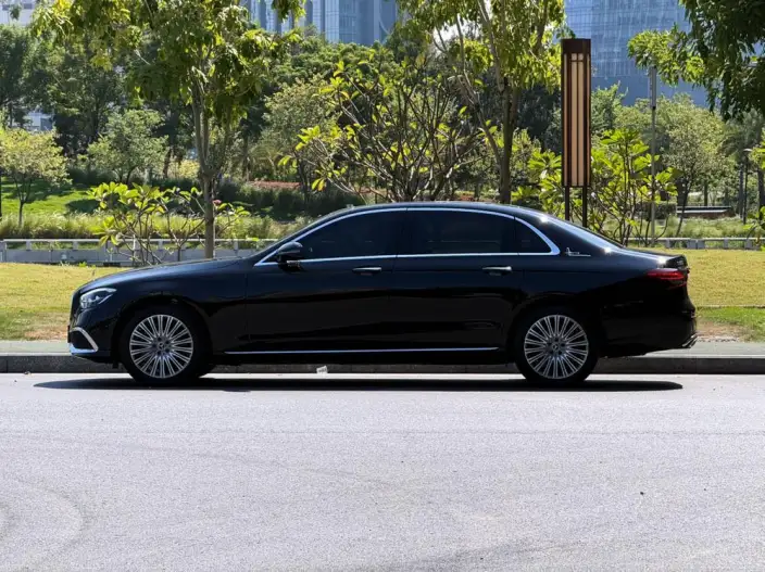 Mercedes-Benz E-Class 2022 Model Facelift II E 300 L Luxury Model sedan – фото 4