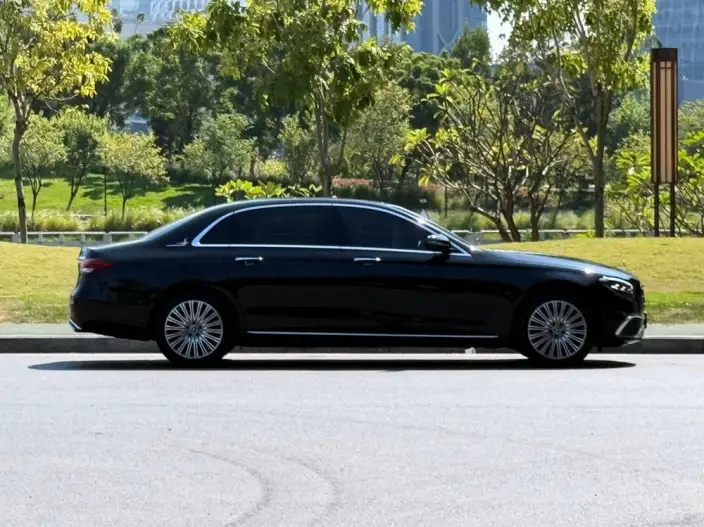 Mercedes-Benz E-Class 2022 Model Facelift II E 300 L Luxury Model sedan – фото 8