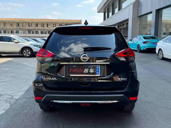 Nissan X-Trail 2023 Model Classic Edition 2.0L 2WD Smart Connect Premium – фото 5
