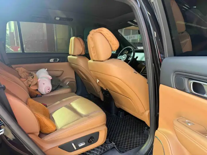 Li Auto ONE 2021 Model Extended Range 6 seat Edition – фото 8