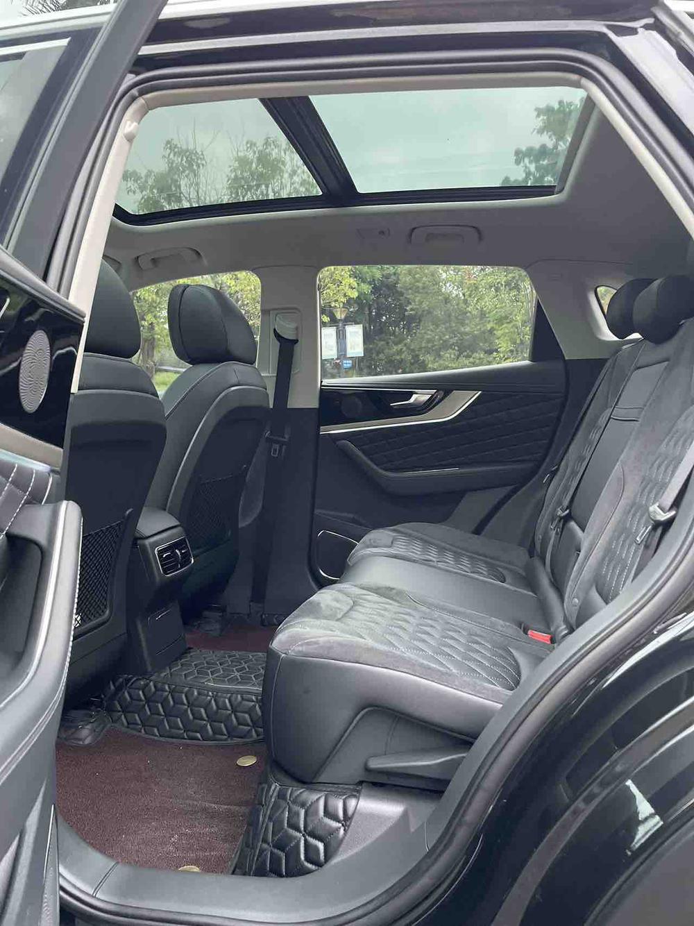 Hongqi HS5 2019 2.0T Smart Connect Flag Enjoy AWD – фото 12