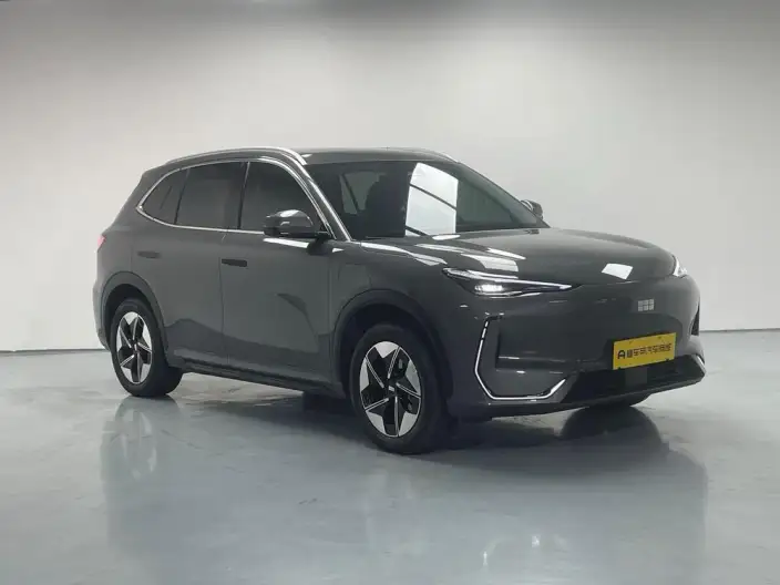 Geely Galaxy E5 2026 Model 610km Tiggo + Edition – фото 3