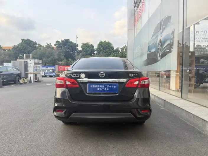 Nissan Sylphy 2021 Model Classic 1.6 XL CVT Deluxe Edition – фото 6