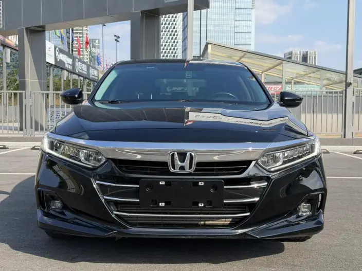 Honda Accord 2022 Model 260TURBO Deluxe Edition – фото 2