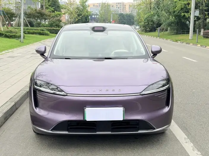 Luxeed R7 2024 Model EV 100kWh Max Rear Drive Edition – фото 2