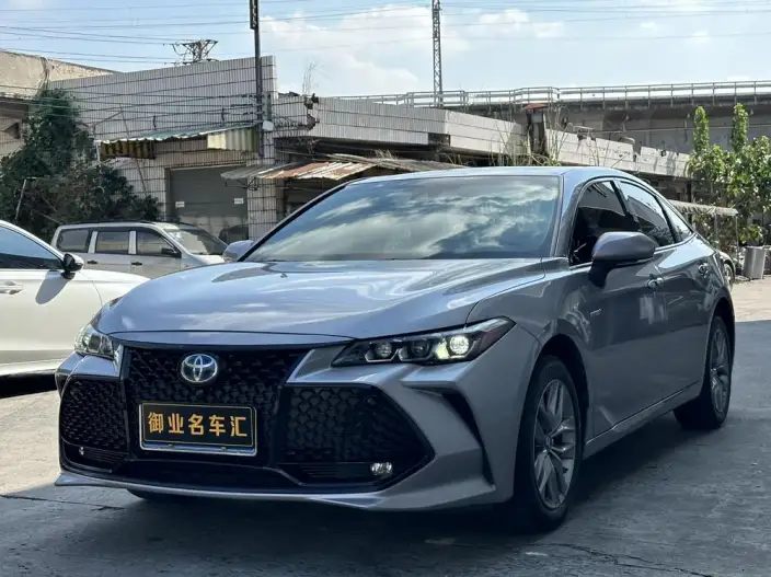 Toyota Avalon 2019 Model Hybrid 2.5L Deluxe Edition China VI – фото 1
