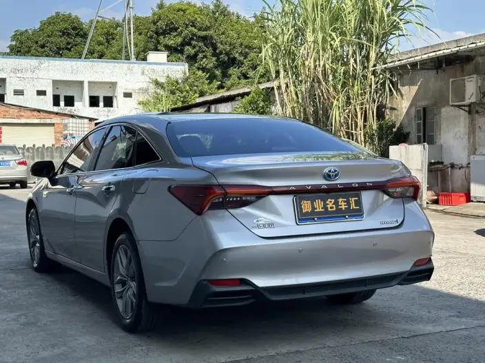 Toyota Avalon 2019 Model Hybrid 2.5L Deluxe Edition China VI – фото 4