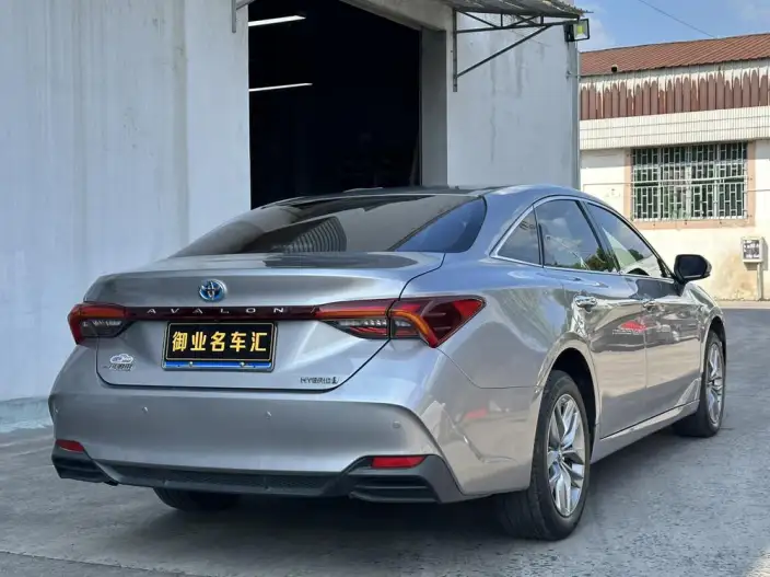 Toyota Avalon 2019 Model Hybrid 2.5L Deluxe Edition China VI – фото 6