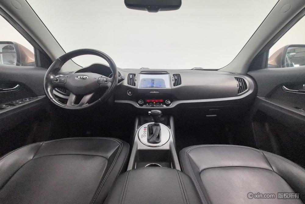 Kia Sportage 2016 модификация 2.0L автоматическое 2WD Edition GLS – фото 12