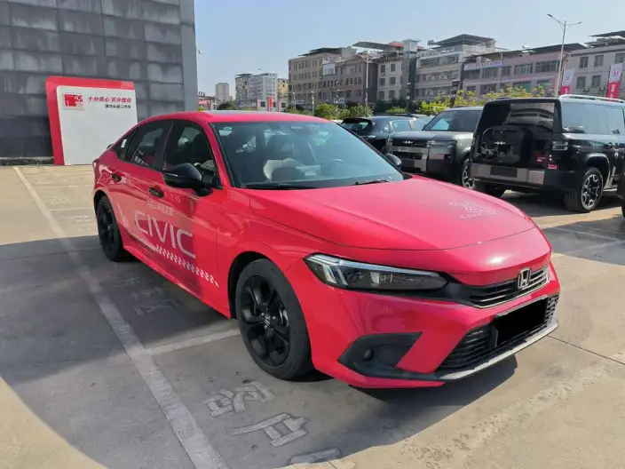 Honda Civic 2022 Model 240TURBO CVT Burning engine Edition – фото 3