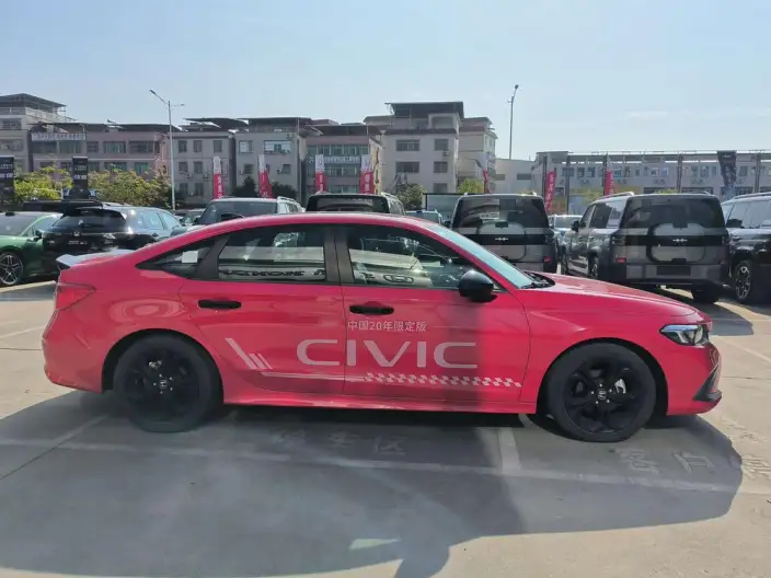 Honda Civic 2022 Model 240TURBO CVT Burning engine Edition – фото 8