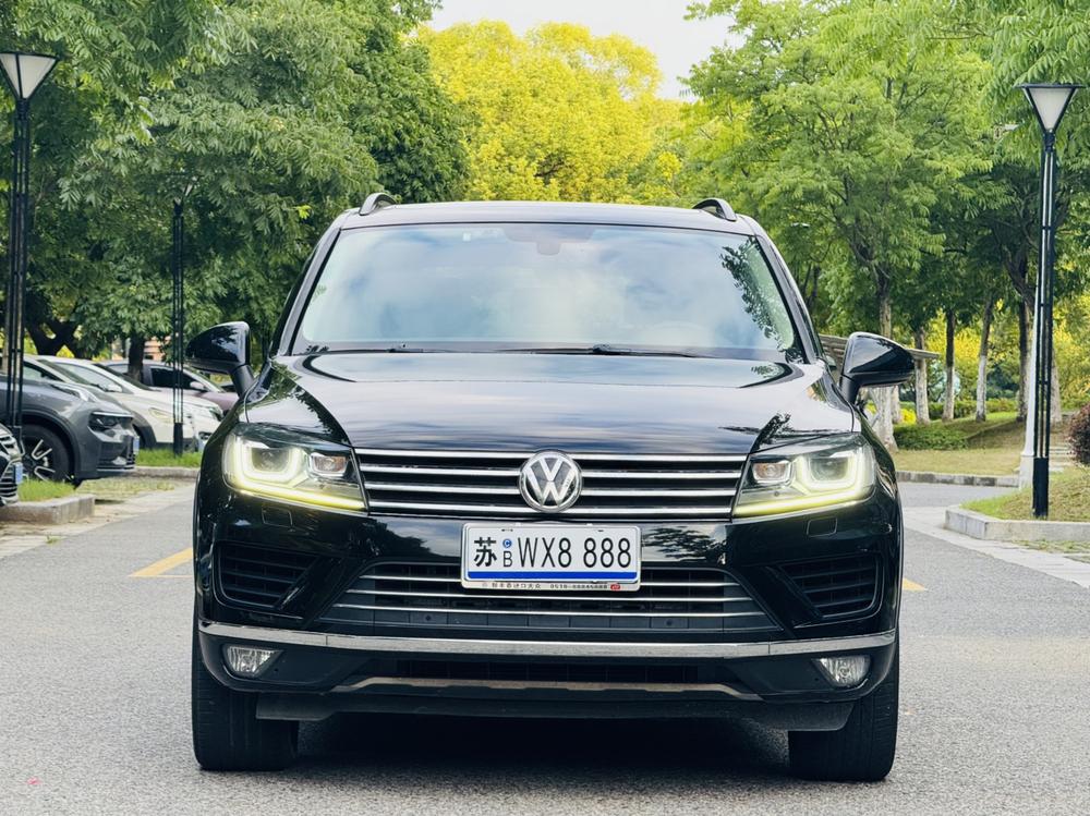 Volkswagen Touareg 2017 3.0TSI Explorer – фото 2