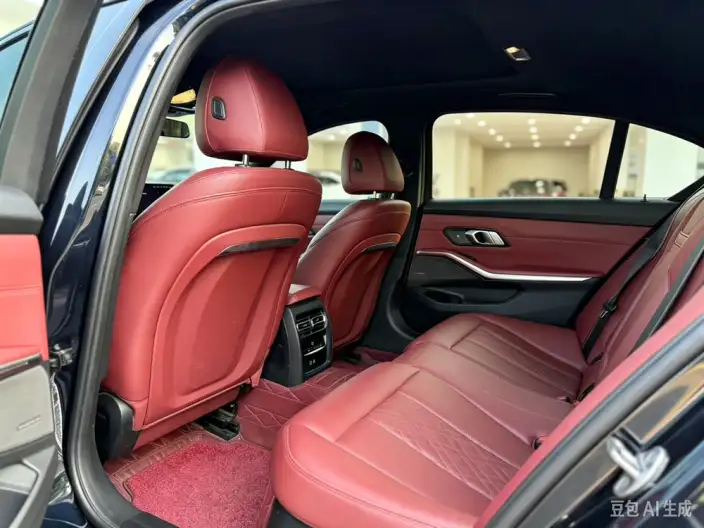 BMW 3 Series 2023 Model 330Li M Sports Night Set – фото 10