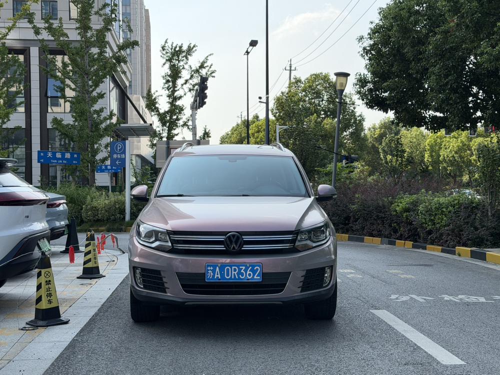 Volkswagen Tiguan 2016 300 TSI Automatic FWD Luxury – фото 2
