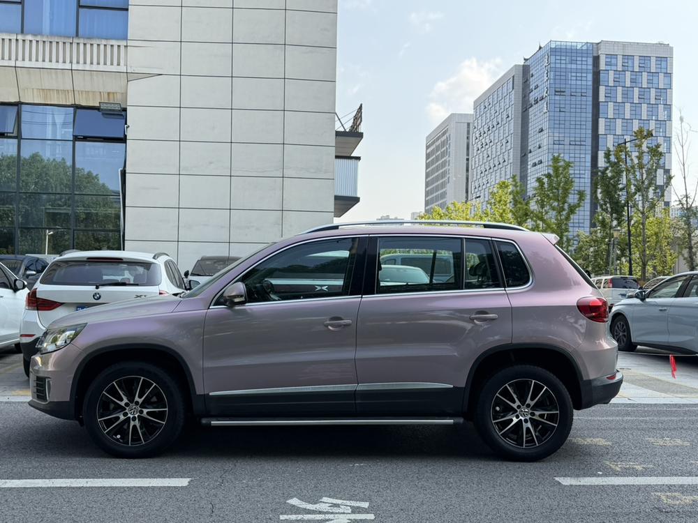 Volkswagen Tiguan 2016 300 TSI Automatic FWD Luxury – фото 3
