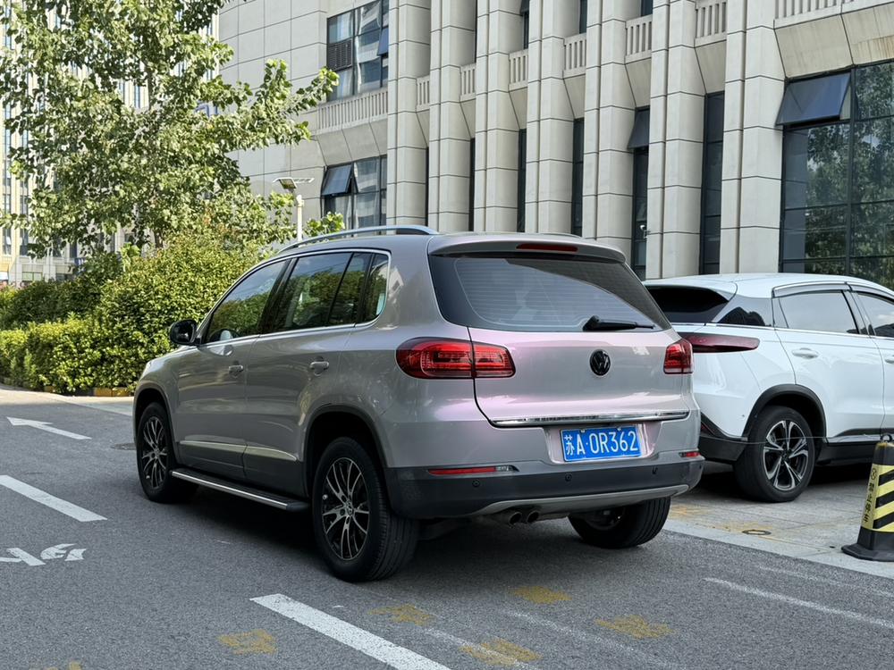Volkswagen Tiguan 2016 300 TSI Automatic FWD Luxury – фото 4
