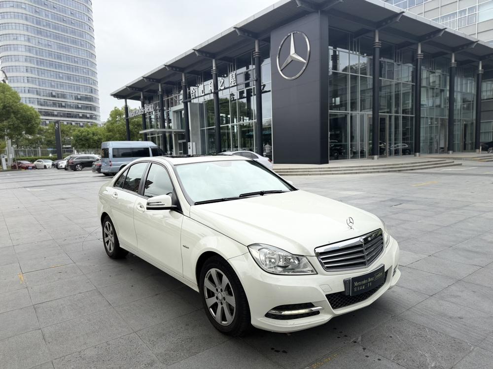 Mercedes-Benz C-Class 2011 модификация C 180K Classic тип – фото 3