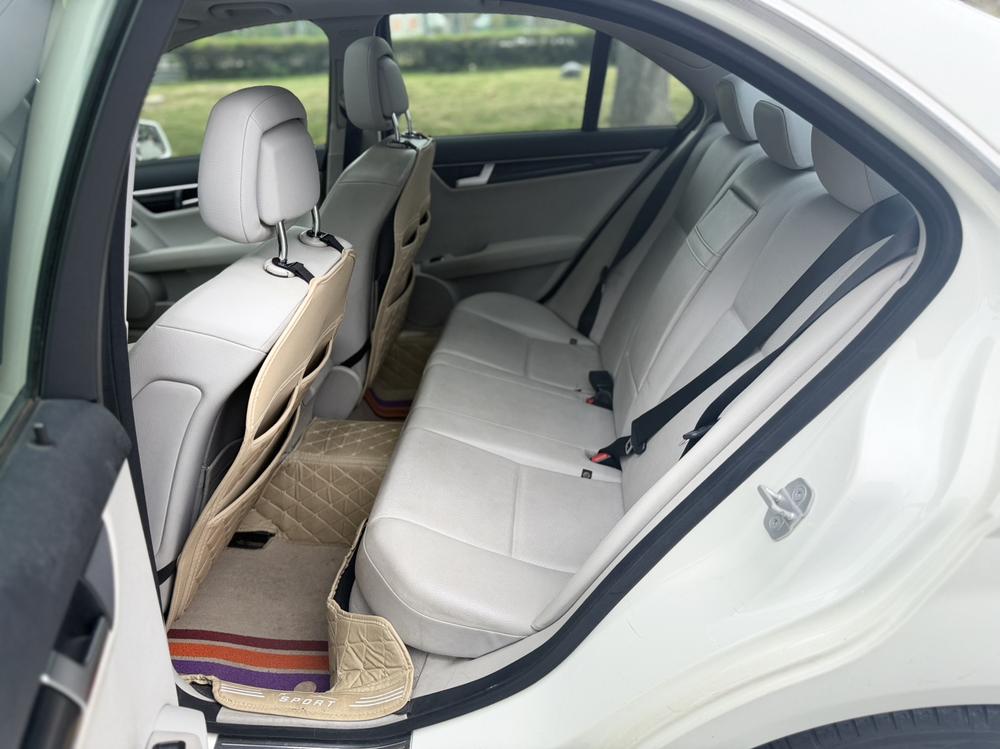 Mercedes-Benz C-Class 2011 модификация C 180K Classic тип – фото 15