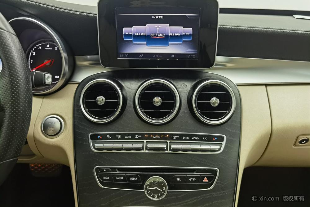 Mercedes-Benz C-Class 2015 C 200 L Sport – фото 13