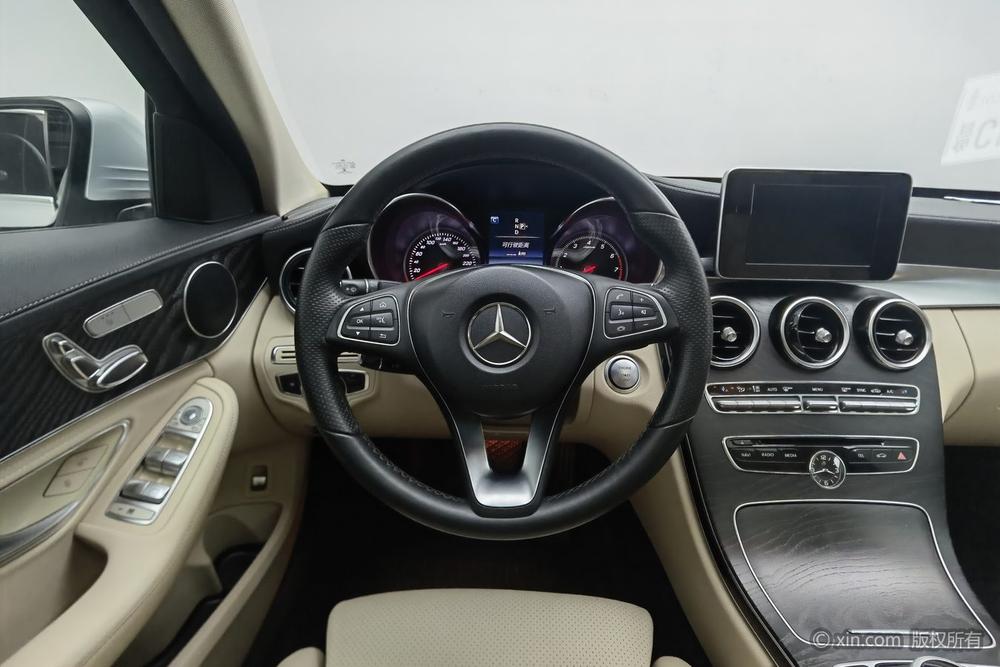 Mercedes-Benz C-Class 2015 C 200 L Sport – фото 14