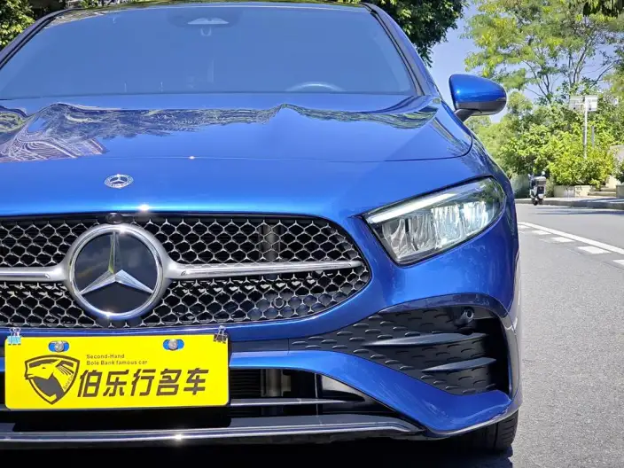 Mercedes-Benz A-class 2023 Model A 200 L Sports sedan Fashion Edition – фото 6