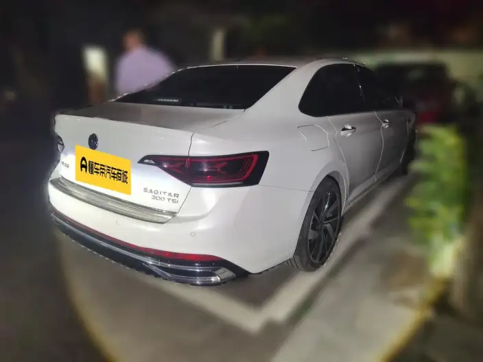Volkswagen Sagitar 2023 Model 300TSI DSG Superior Edition – фото 2