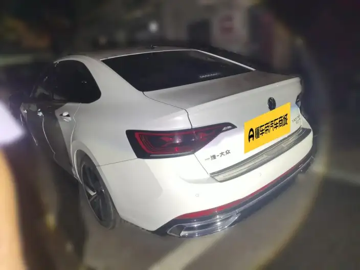 Volkswagen Sagitar 2023 Model 300TSI DSG Superior Edition – фото 4