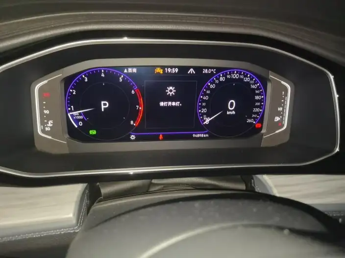 Volkswagen Sagitar 2023 Model 300TSI DSG Superior Edition – фото 6