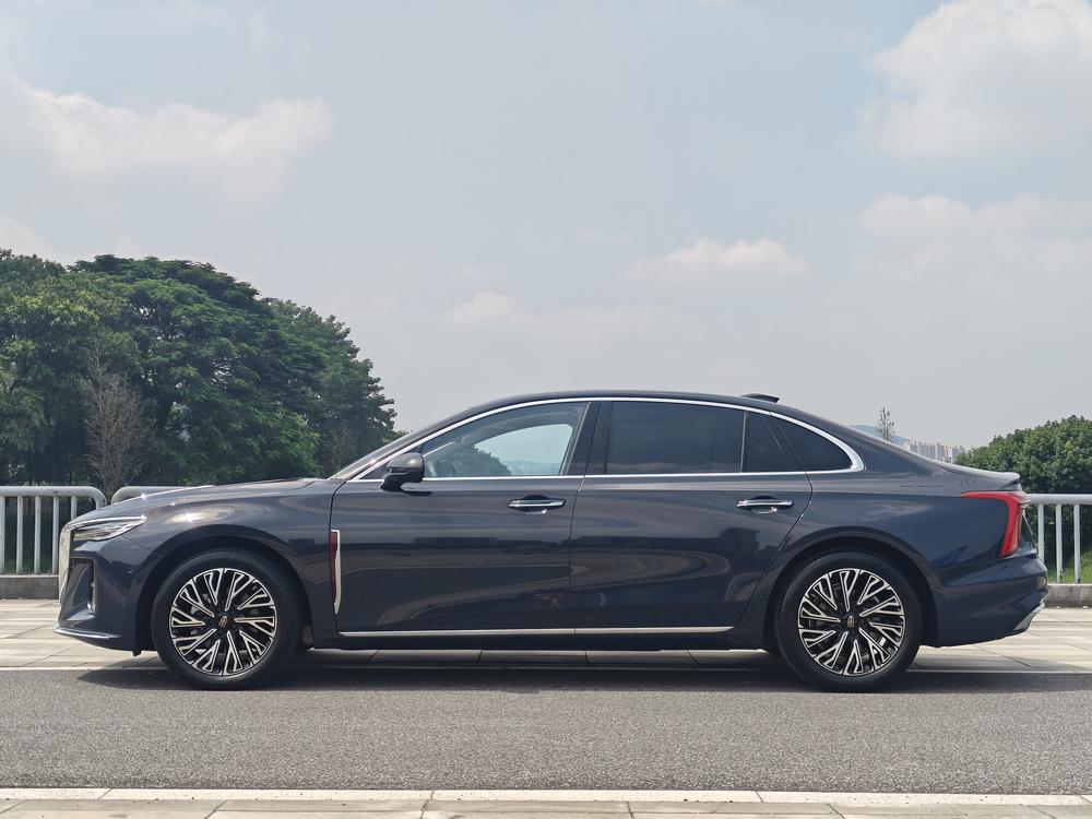 Hongqi H5 2024 2.0T Automatic Smart Enjoy Link Flag Link Edition – фото 4