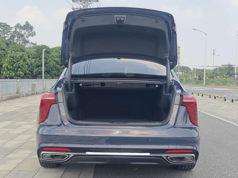 Hongqi H5 2024 2.0T Automatic Smart Enjoy Link Flag Link Edition – фото 34
